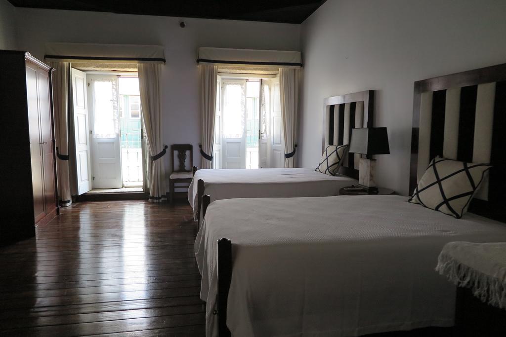 Hotel Solar De Santa Maria Bragança Esterno foto